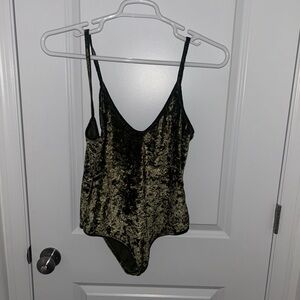 Velvet Green Women's Top